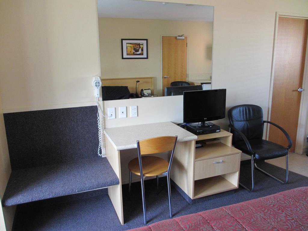 Alhambra Oaks Motor Lodge Dunedin Zewnętrze zdjęcie