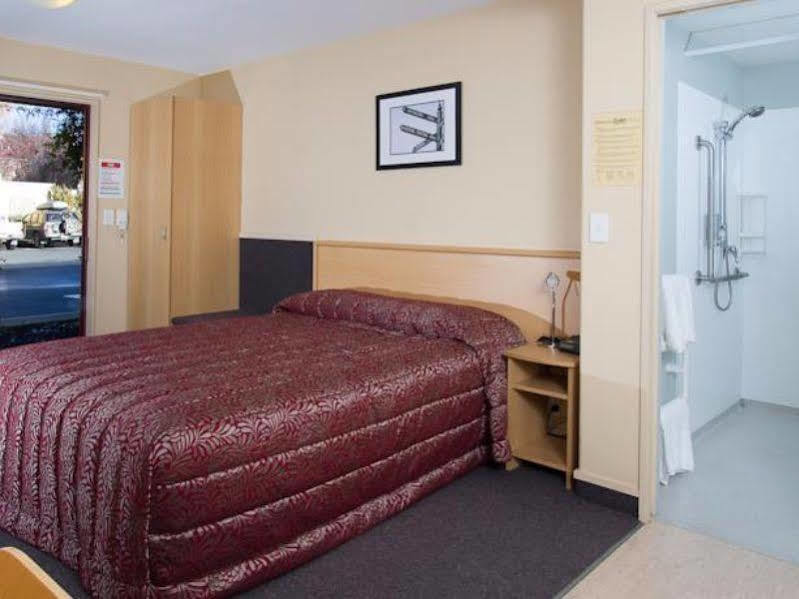 Alhambra Oaks Motor Lodge Dunedin Zewnętrze zdjęcie
