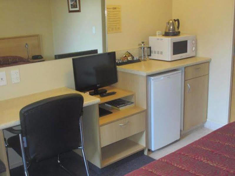 Alhambra Oaks Motor Lodge Dunedin Zewnętrze zdjęcie