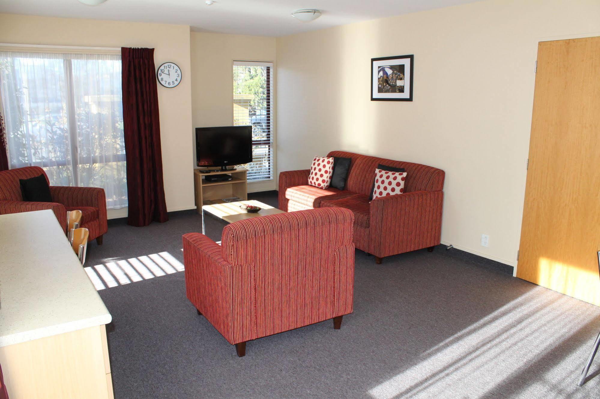 Alhambra Oaks Motor Lodge Dunedin Zewnętrze zdjęcie
