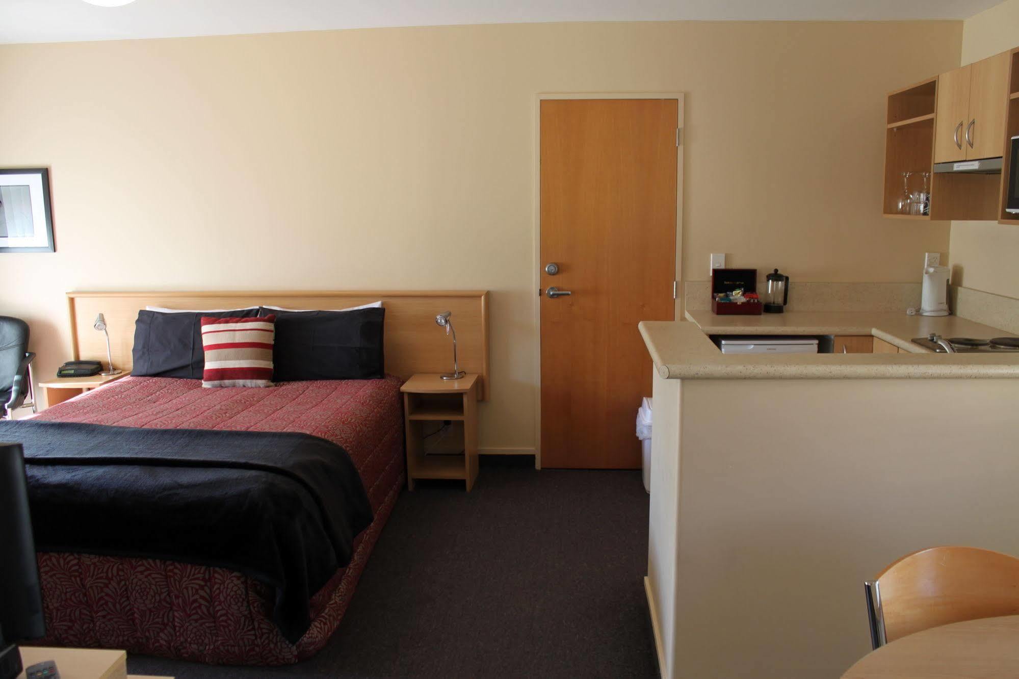 Alhambra Oaks Motor Lodge Dunedin Zewnętrze zdjęcie